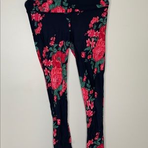 LIGHTLY WORN ALBION FIT FLORAL LEGGING
